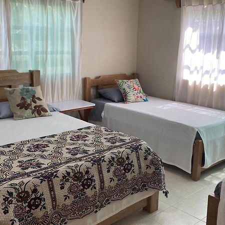 Zefiro Hostal San Bernardo del Viento Exterior photo