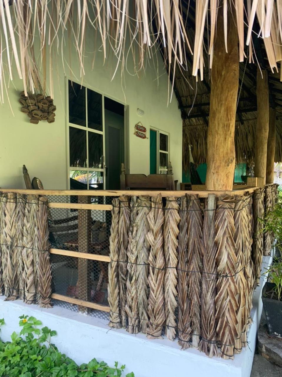 Zefiro Hostal San Bernardo del Viento Exterior photo